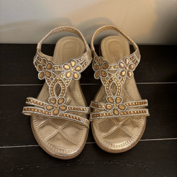 Elegant Gold Embellished Sandals‎ Size 41 - Picture 1 of 5